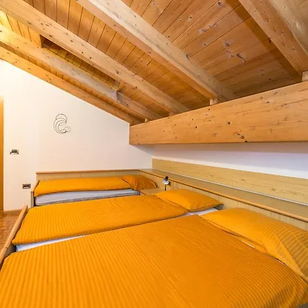 Cesa Crepa Neigra * カナツェーイ