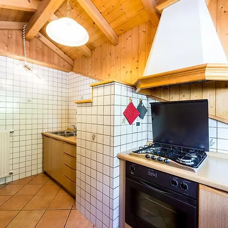 アパート Cesa Crepa Neigra カナツェーイ