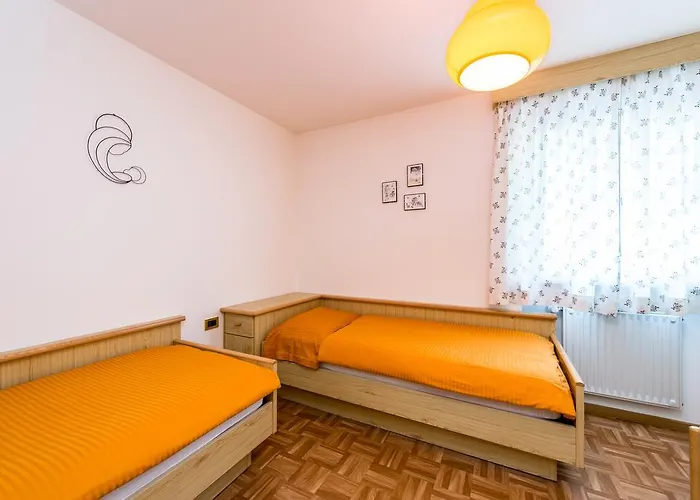 Cesa Crepa Neigra * Canazei