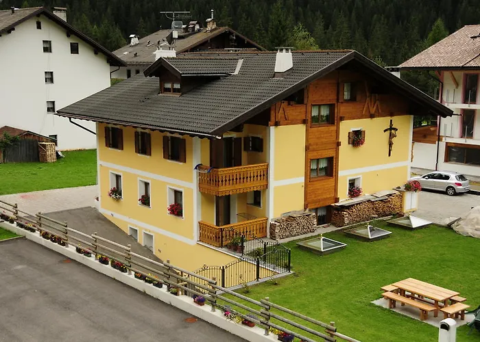 Cesa Crepa Neigra 公寓 卡纳泽伊