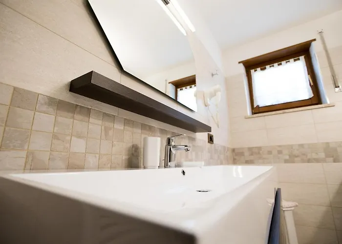 Cesa Crepa Neigra * Canazei